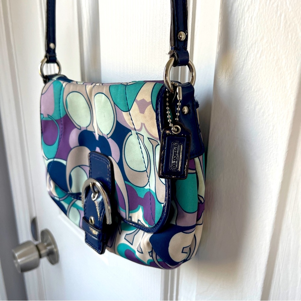 Coach Signature Soho Crossbody Shoulder Bag - Picture 4 of 8